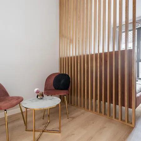 Flatbook - City Center Premium Apartments Granaria